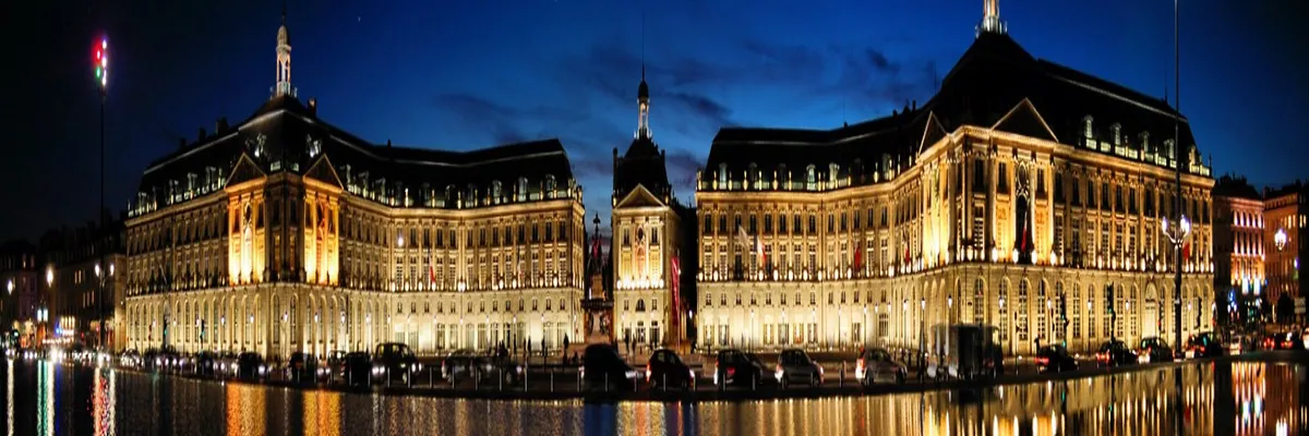 Image Pose abri de piscine Bordeaux