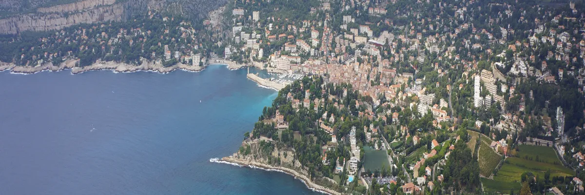 Image Pose abri de piscine Cassis