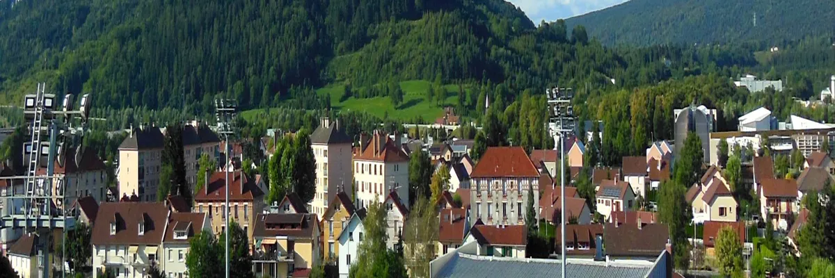 Image Pose abri de piscine Champagnole