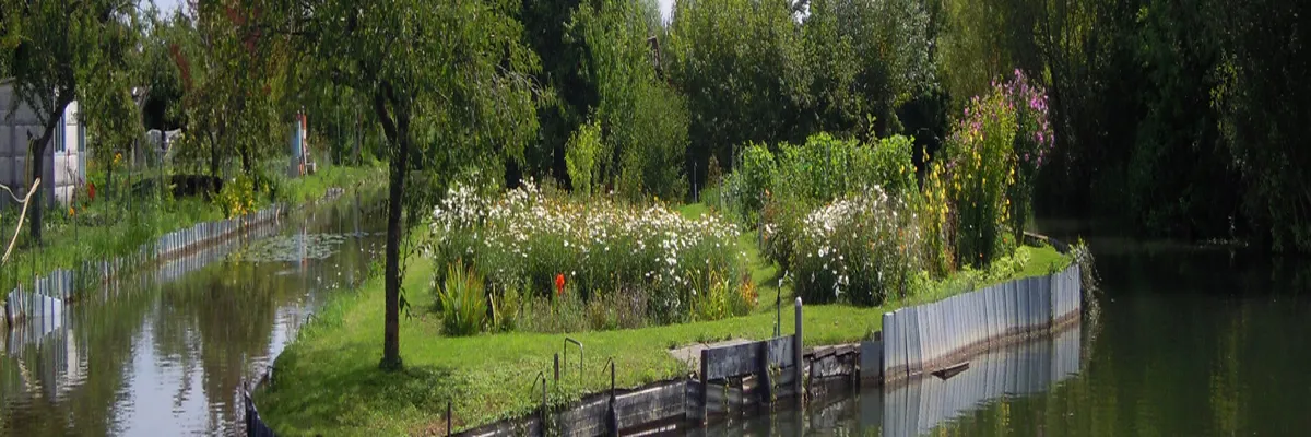 Image Pose abri de piscine Cher