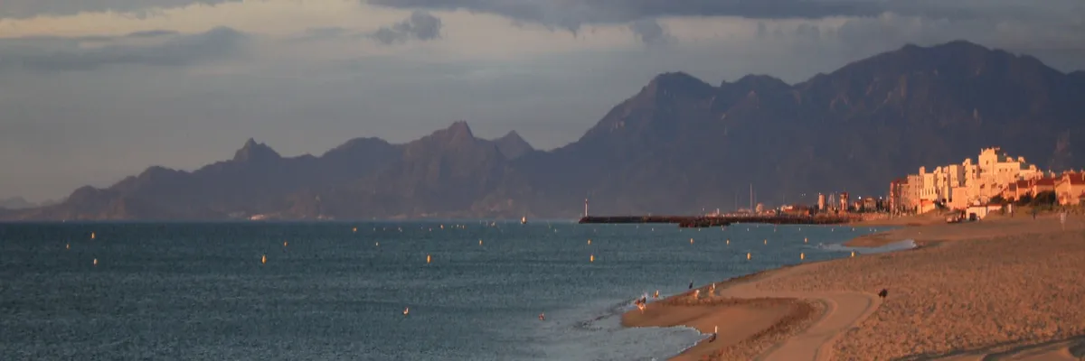 Image Pose abri de piscine Le Barcarès
