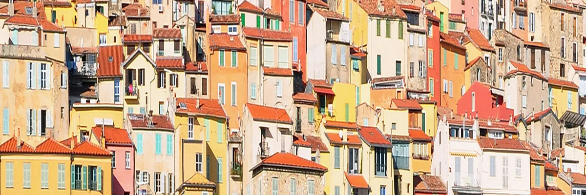 Image Pose abri de piscine Menton