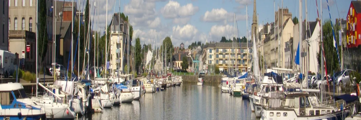 Image Pose abri de piscine Redon