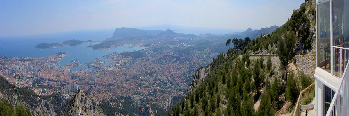 Image Pose abri de piscine Toulon