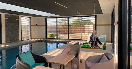 Image de EASY PISCINES, Les Herbiers (85) -Construction piscine, Spa, Sauna & Hammam