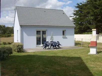 Image de Gîte Bleu avec piscine chauffée et sauna : location saisonnière (Manche)