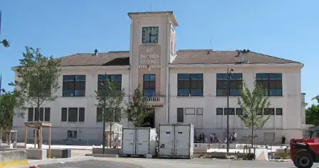 Abri Piscine Aluminium Pose abri de piscine Décines-Charpieu